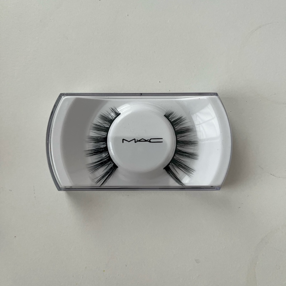 NEW MAC LASHES-82